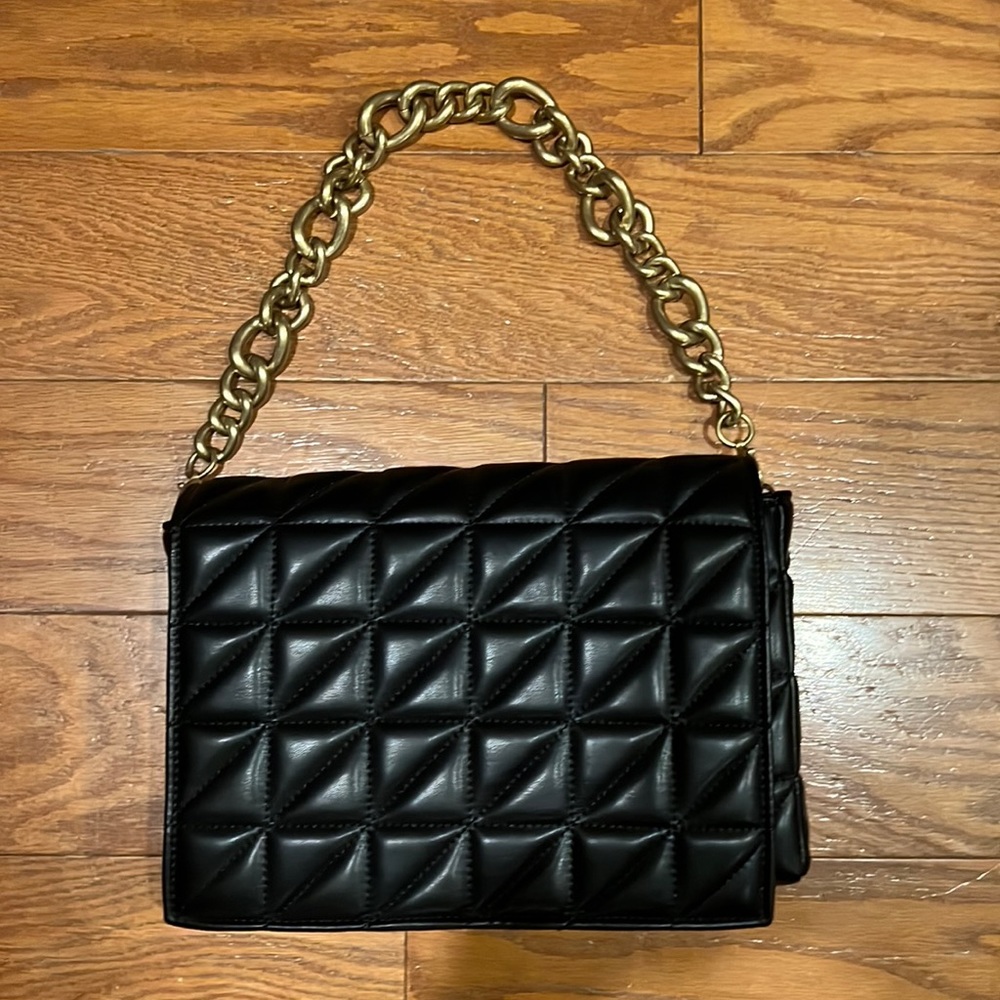 Quilted to Perfection! Zara Purse.